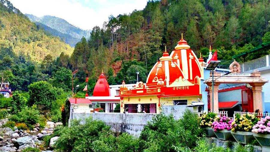 Kainchi Dham Baba Ashram